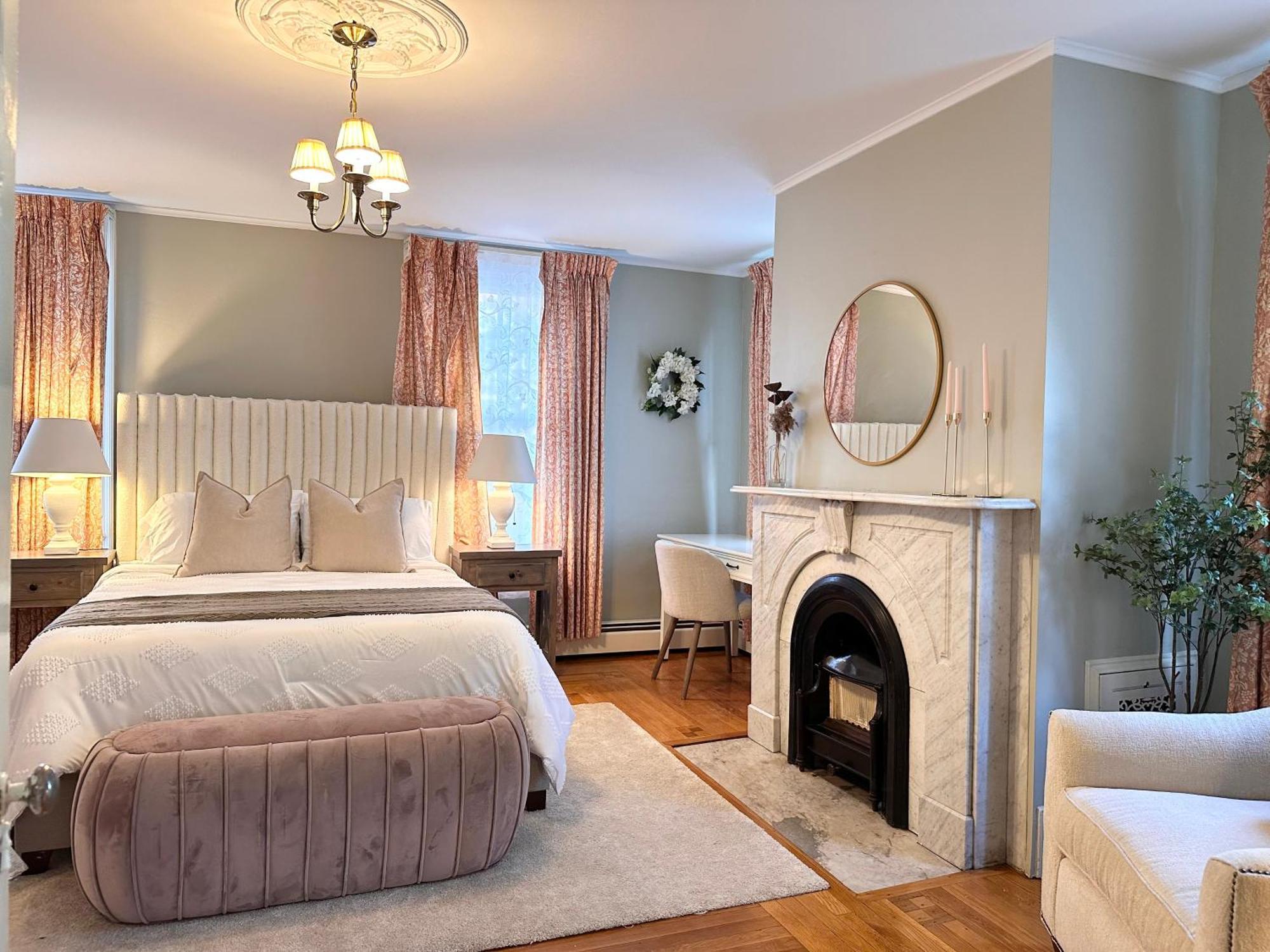 The Underwood-Hale House Hotel Providence Bagian luar foto