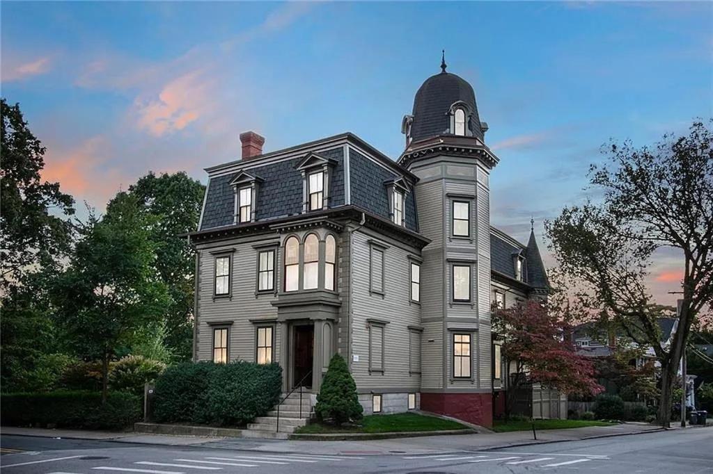 The Underwood-Hale House Hotel Providence Bagian luar foto